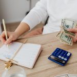 How long do budget smart ring batteries last?