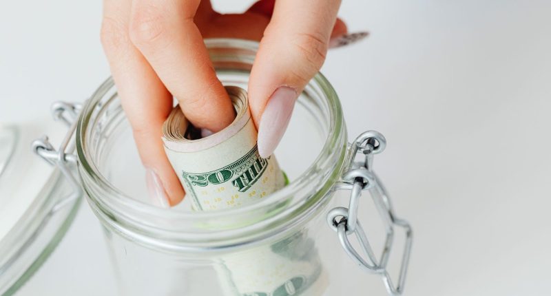 Build 1 Lakh Emergency Fund in 6 Months: 2026 Guide