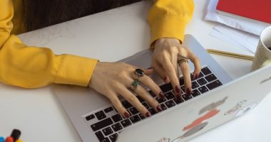 How to Start a Blog in India and Earn ₹50K Monthly